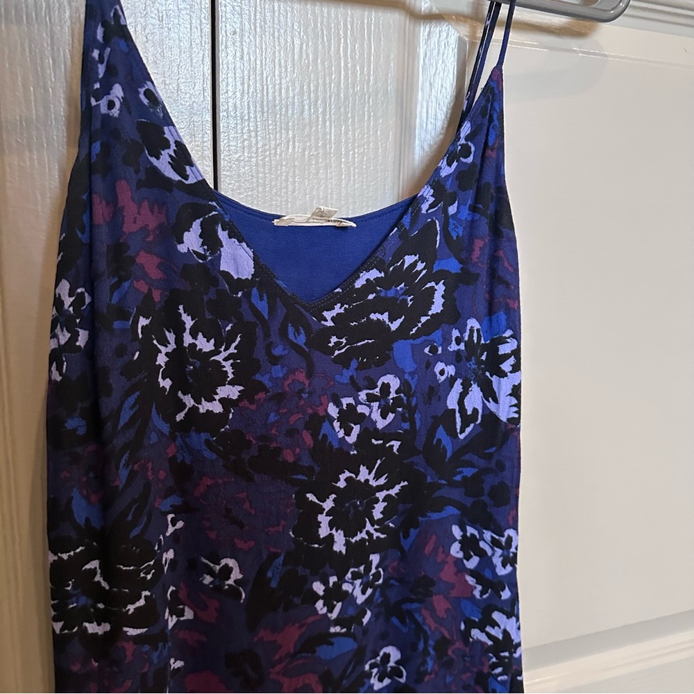 Aritzia Wilfred Free tank top